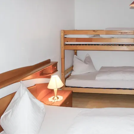 Two-bedroom In Annaberg/lammertal Apartment Annaberg im Lammertal